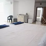 招待所 