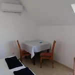 招待所 