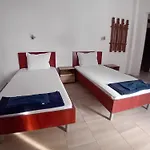 招待所 